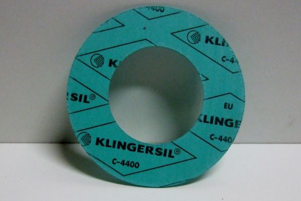 Đặc điểm của Tấm đệm không Amiang- None Abestos Gasket C4400- Klinger